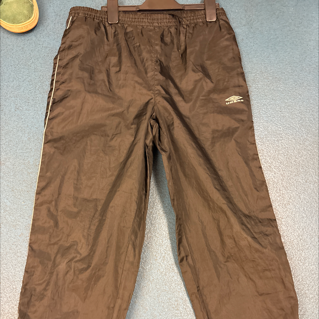 Waterproof trousers age 9-10 