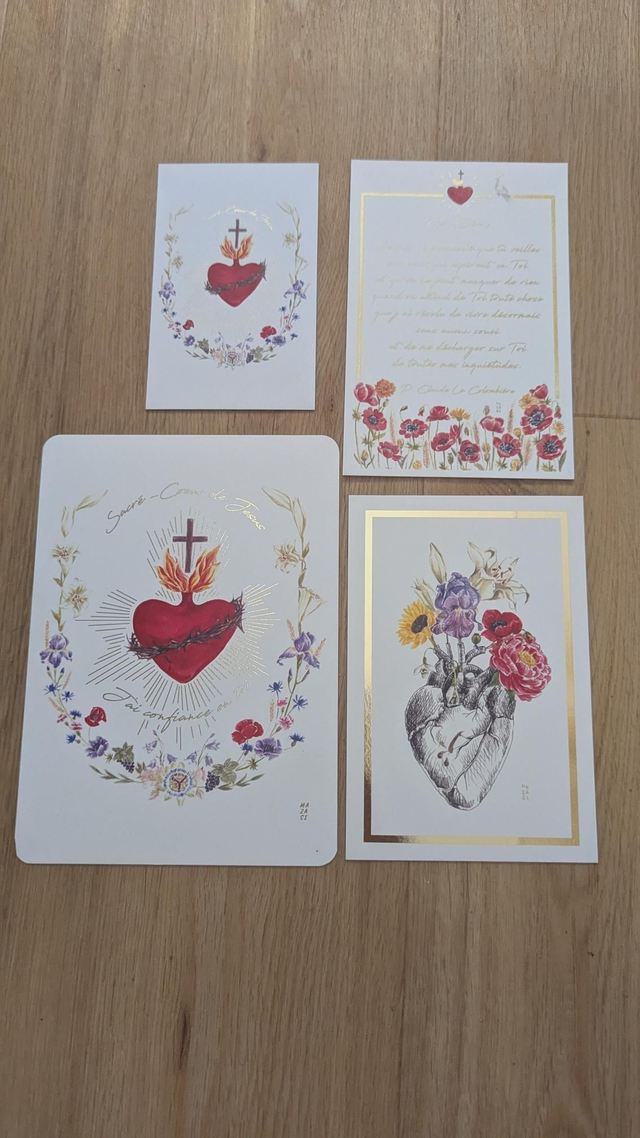 Lot n°13 -4 cartes avec petits défauts