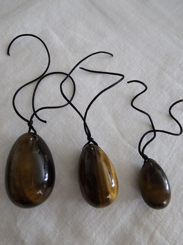 3 œufs de yoni en œil de tigre