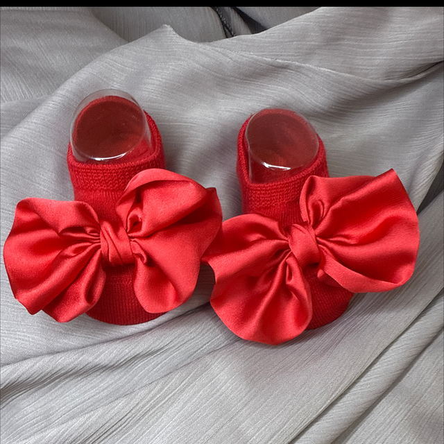 Chaussettes rouges vif 