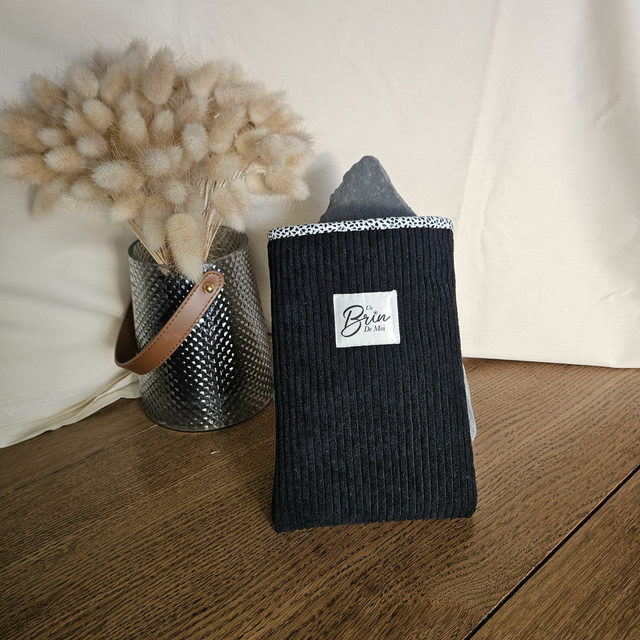 Housse de livre noire format Poche 