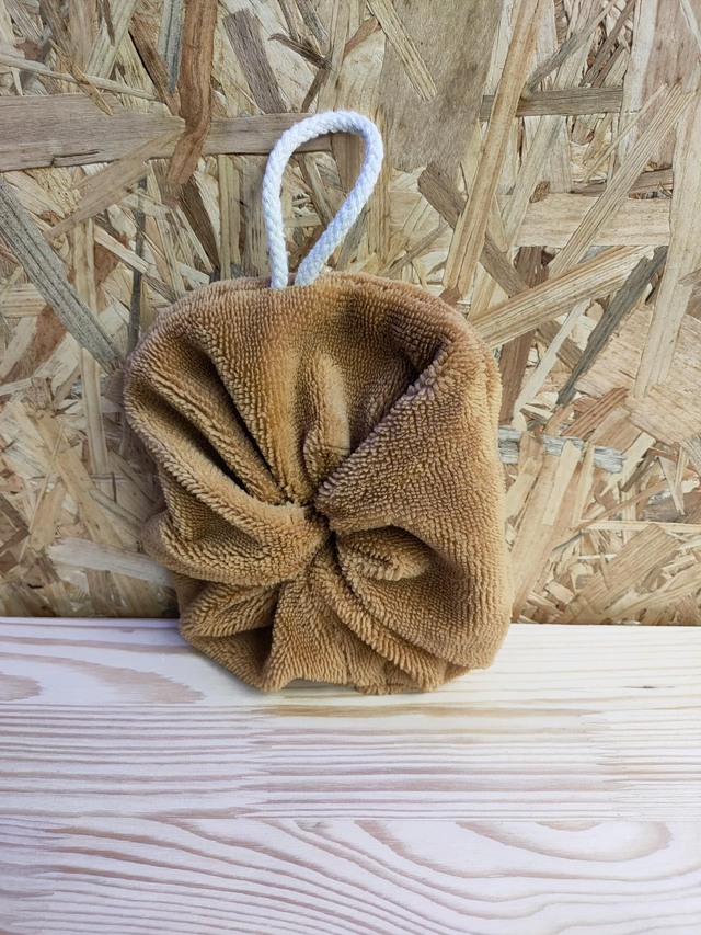 MALAU_WEB201 fleur de douche ocre