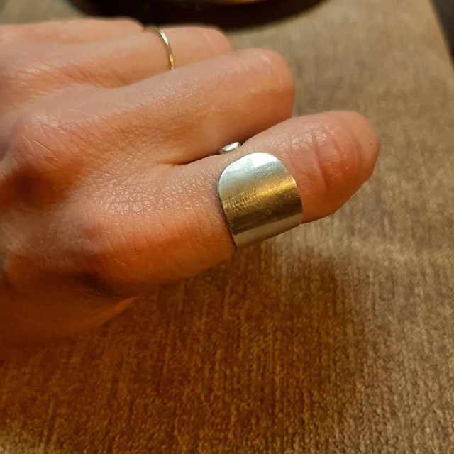 Bague en argent massif T52