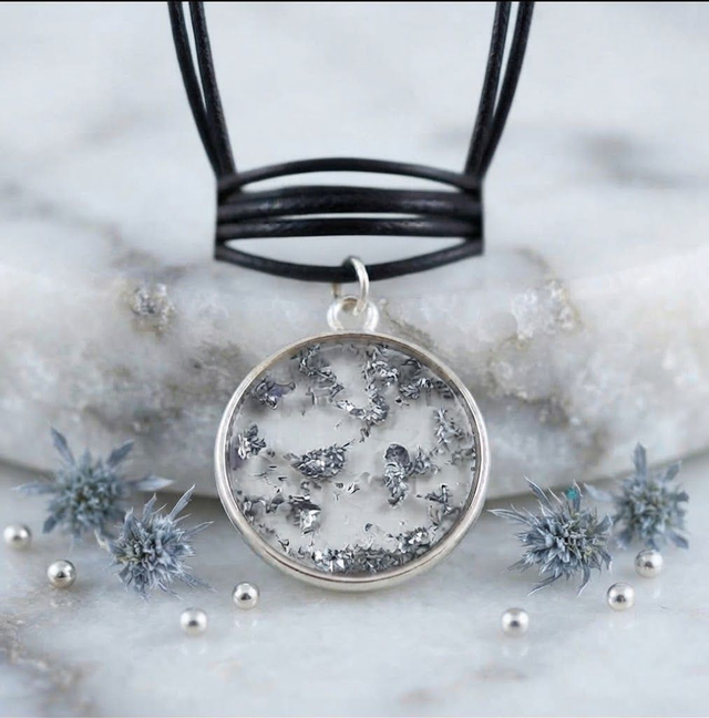 Collier paillète d'argent
