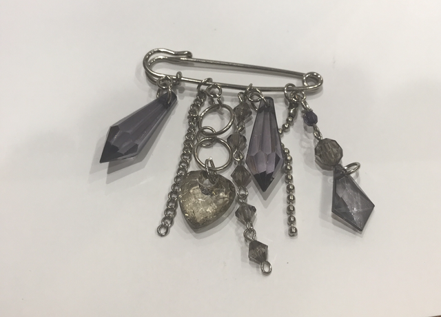 Purple Broach - PRB02