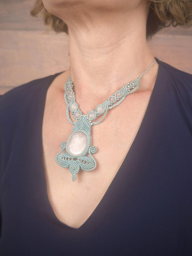 Collier quartz feuille