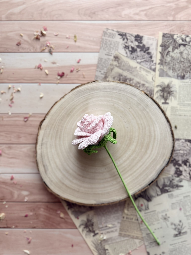 Rose uni (personnalisable pour créer votre bouquet)