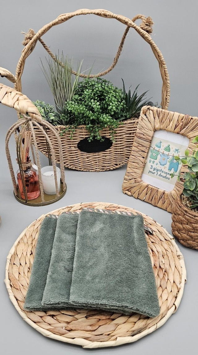 Gant de toilette vert en éponge de bambou