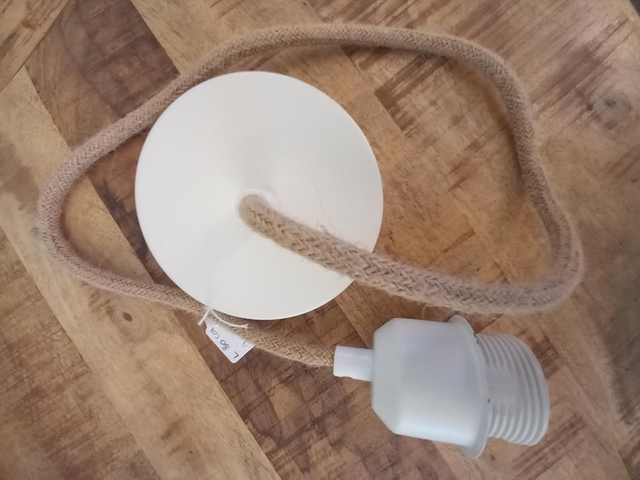 Cordon électrique en textile naturel et blanc pour suspension