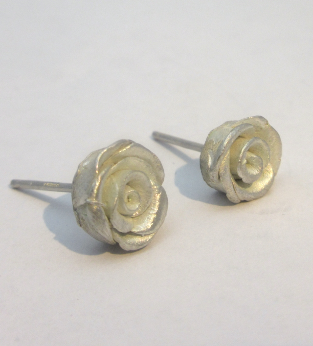 Rose ~ studs