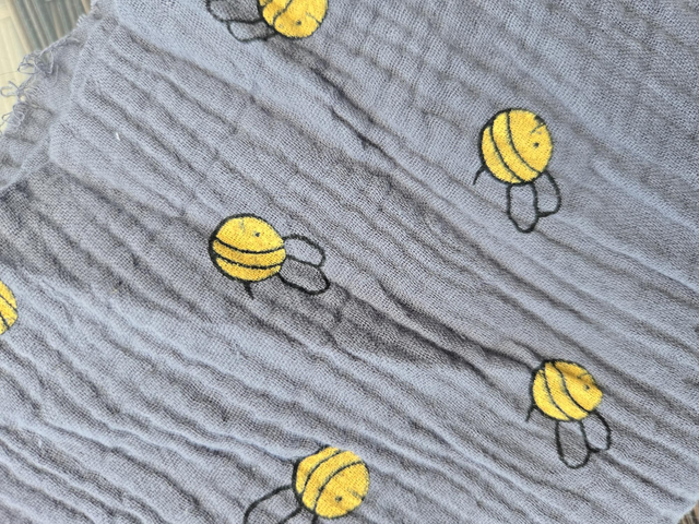 Double gaze gris abeilles 50 x 50 cm