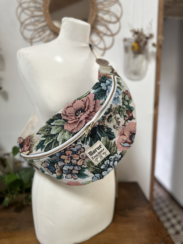 sac banane tapissier rose