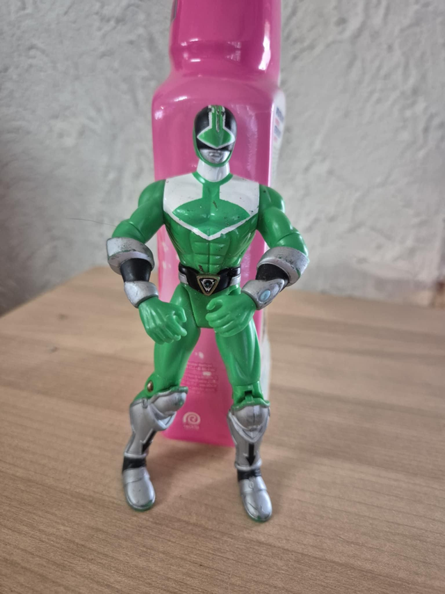 Power ranger vert 12 cm