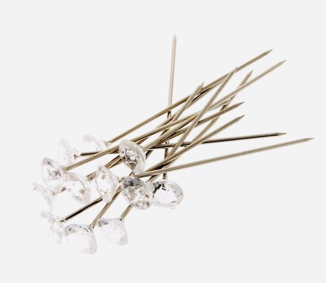 Acrylic Diamond Pins 4mm