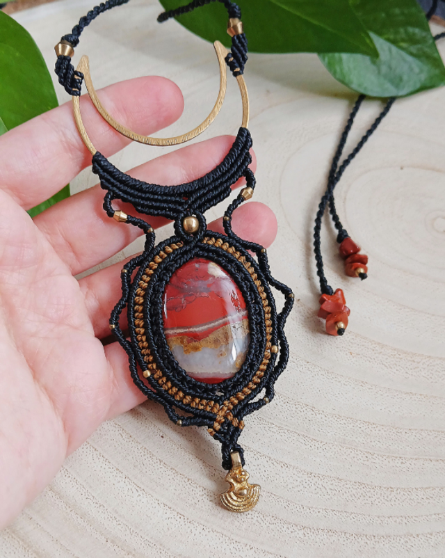 Colar Chama Interior