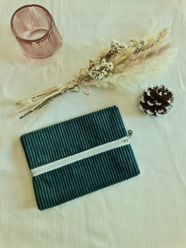 Trousse plate verte