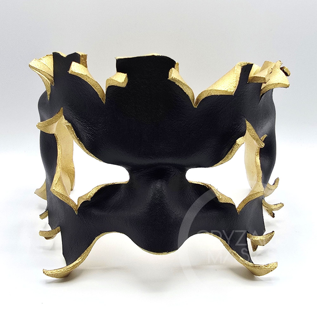 Tree mask: Gold lined