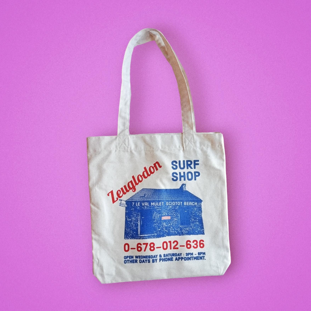 Tote bag
