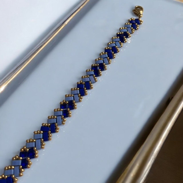 Bracelet tissé en perles Tila bleu (3 nuances)