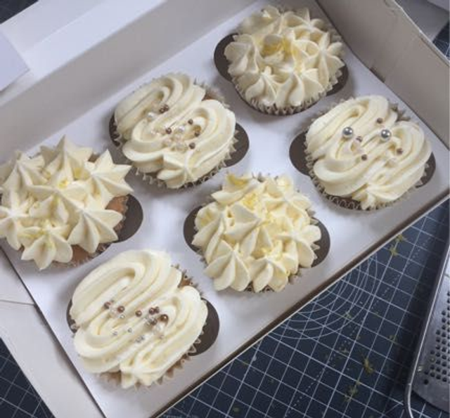 Box of 6 Cupcakes - Assorted Flavours