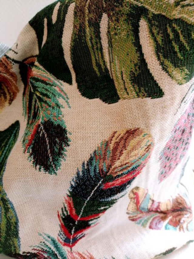 Sac hobo besace tissu jacquard feuilles et plumes doublé