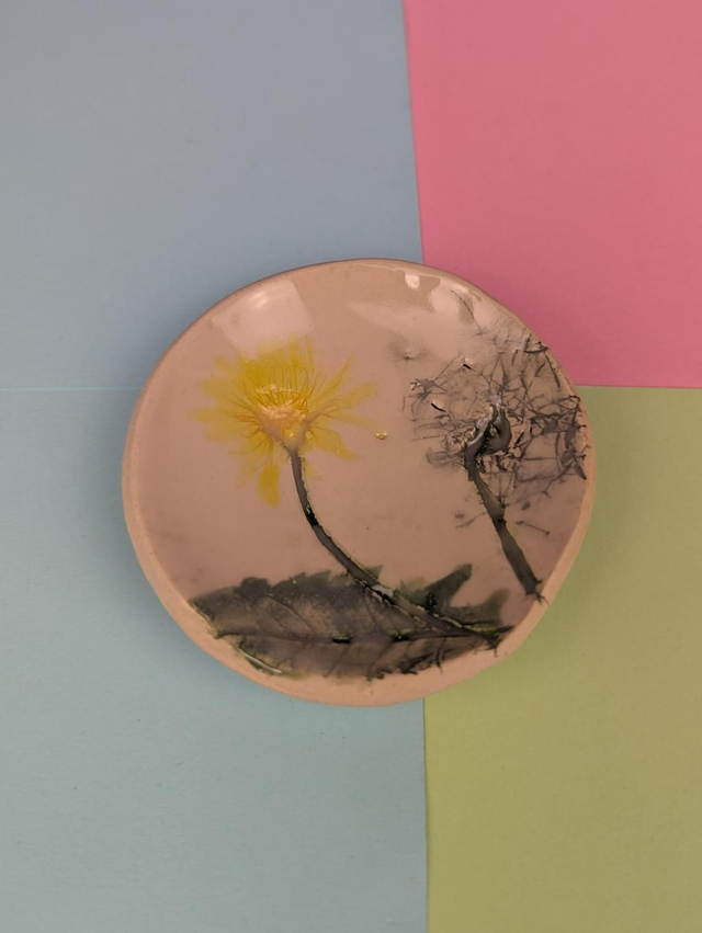 Flower dish - dandelion 