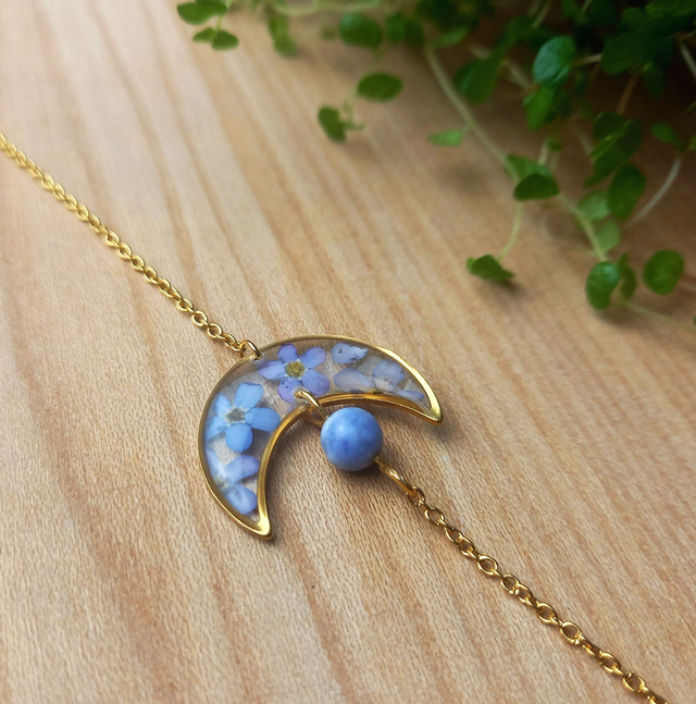 Bracelet doré · Luna Fleurs séchées et pierre naturelle