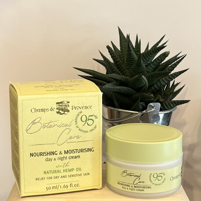 CHAMPS DE PROVENCE CREMA HIDRATANTE Y NUTRITIVA DÍA Y NOCHE 50ml