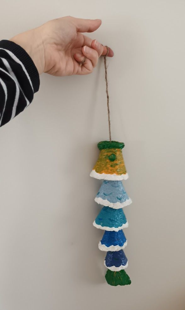 SUSPENSION POISSON BLEU, en papier mâché, fait main, décoration ou cadeau unique, 32 cm de haut