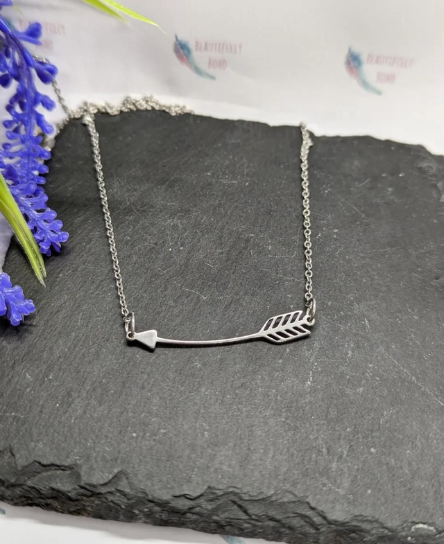 Stainless Steel Necklace with Horizontal Arrow Pendant.