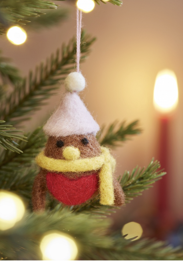 Set of 5 Hanging Felt Robin Decorations