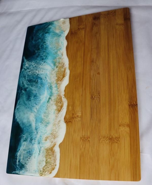 40x28cm Bamboo Serving/Cutting Board with waves