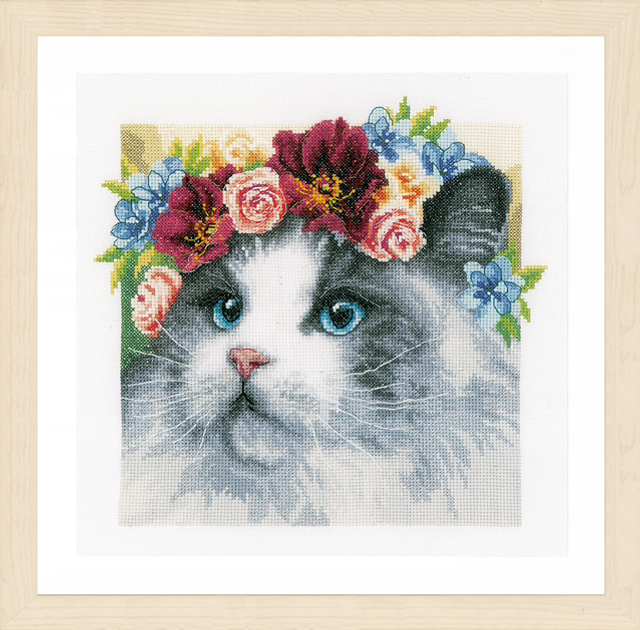 Counted Cross Stitch Kit: Flower Crown: Ragdoll (Evenweave)