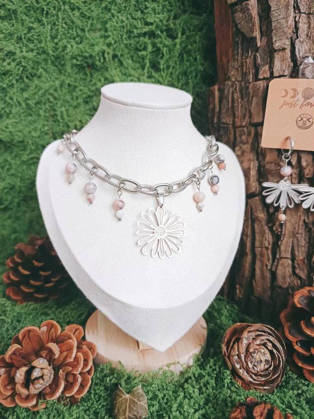 COLLIER - DAISY BLOOM (opale rose)