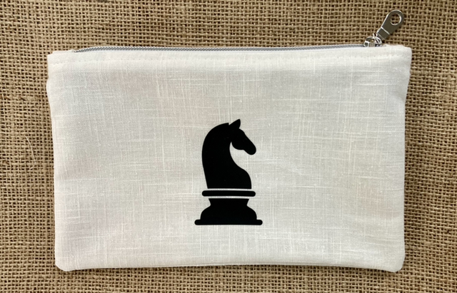 Pièce d’Echec sur Lin blanc 