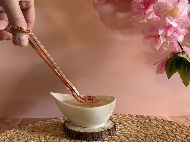 Coupe mèche couleur or rose 