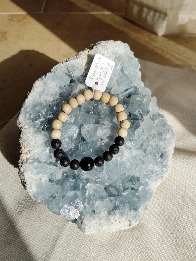 N09 Pierre De Lave/Oeil Céleste/Bois de coco