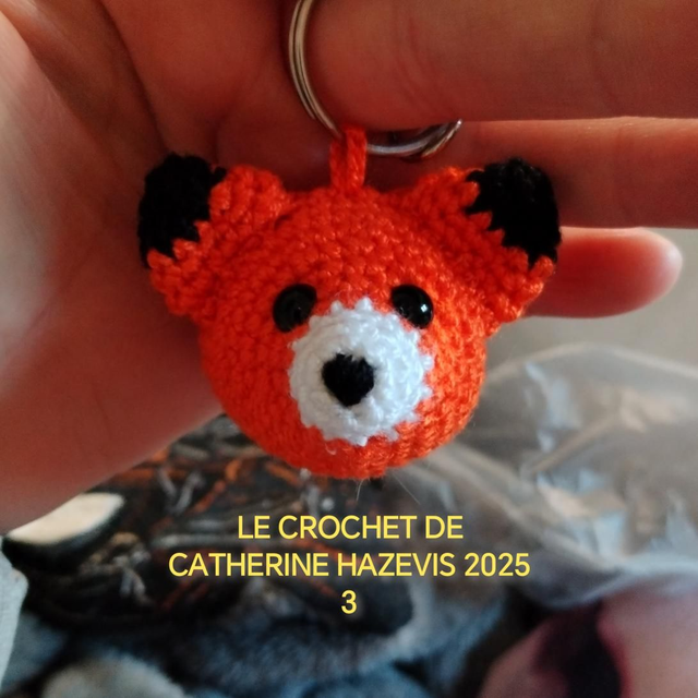 2025 TÊTE DE RENARD EN PORTE CLÉ 