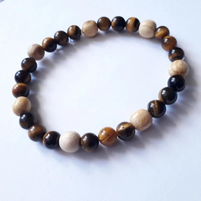 Tiger&#039;s Eye and Palo Santo Aromatherapy Bracelet 