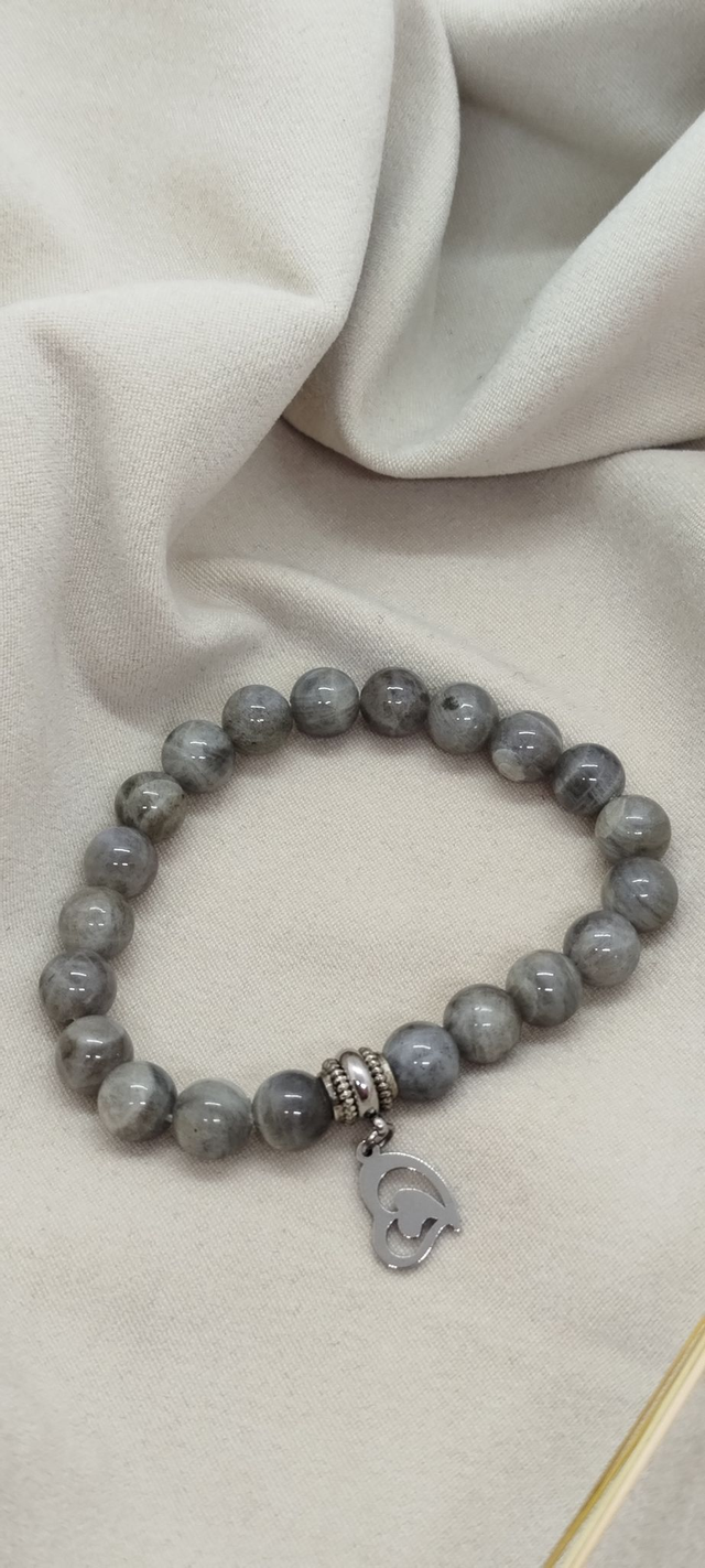 N° 382. Bracelet 16 cm en pierres naturelles de 8 mm (labradorite). 