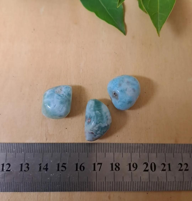 LARIMAR TUMBLESTONE 
