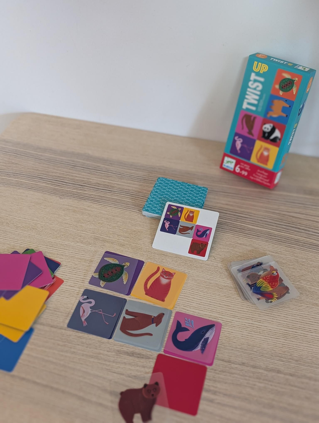 Twist up Djeco - Prix neuf : 11.90 euros