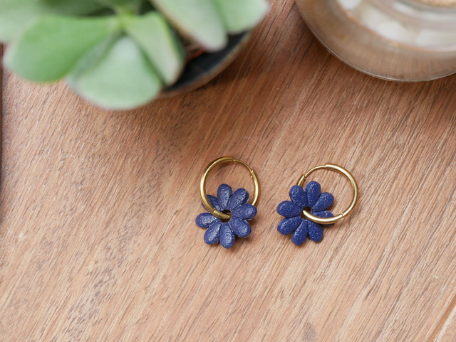 Marguerites Indigo
