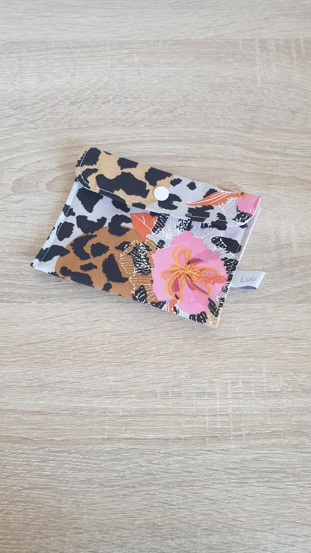 Pochette imperméable léopard fleurs 🌸