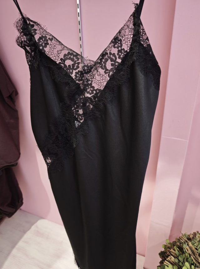 Vestido Lencero Asimétrico