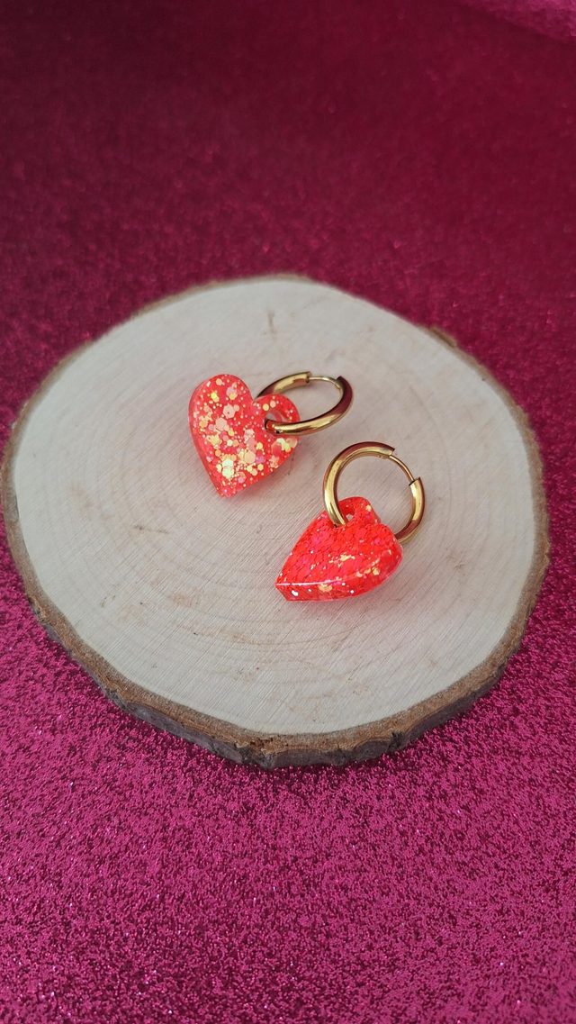 Créoles dorées cœurs corail