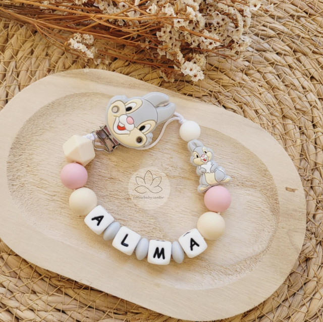 Chupetero nombre conejito