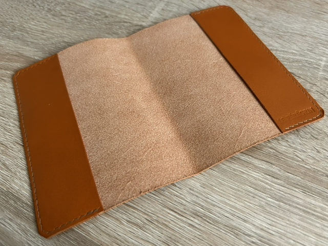 Étui à passeport en cuir de bœuf/taureau