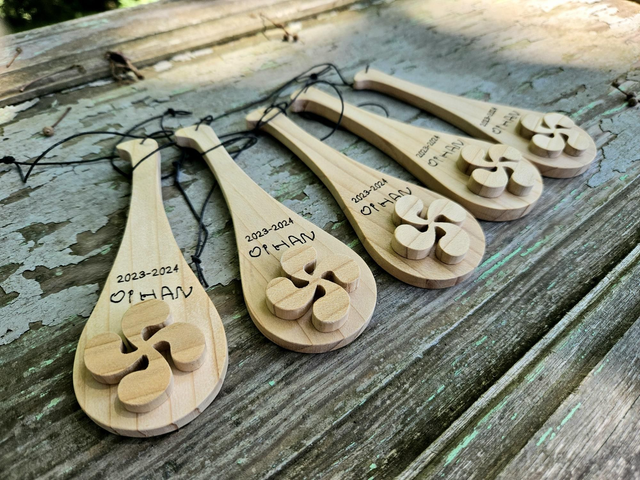 Pendentif voiture personnalisé => SUR COMMANDE