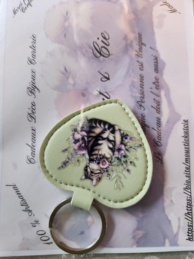 Porte-clés Chat en similicuir   &quot;Lia the cat &quot;  